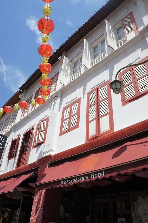 Beds And Dreams Inn @ Chinatown 2 location