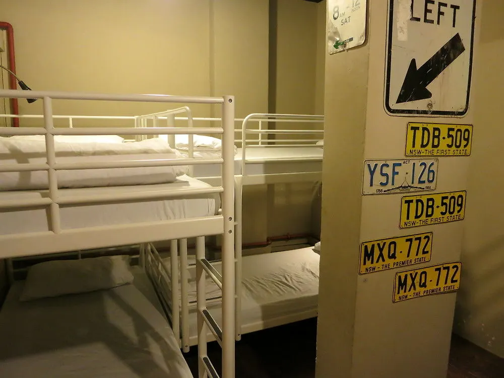 Beds And Dreams Inn @ Chinatown 2 Singapore Hostel