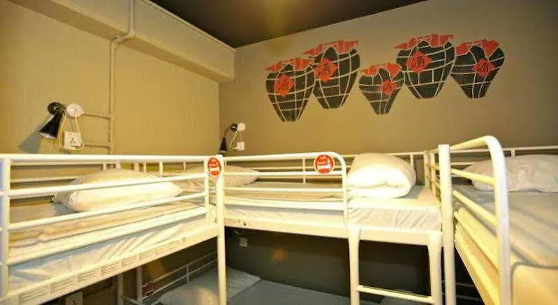Beds And Dreams Inn @ Chinatown 2 Singapore Hostel